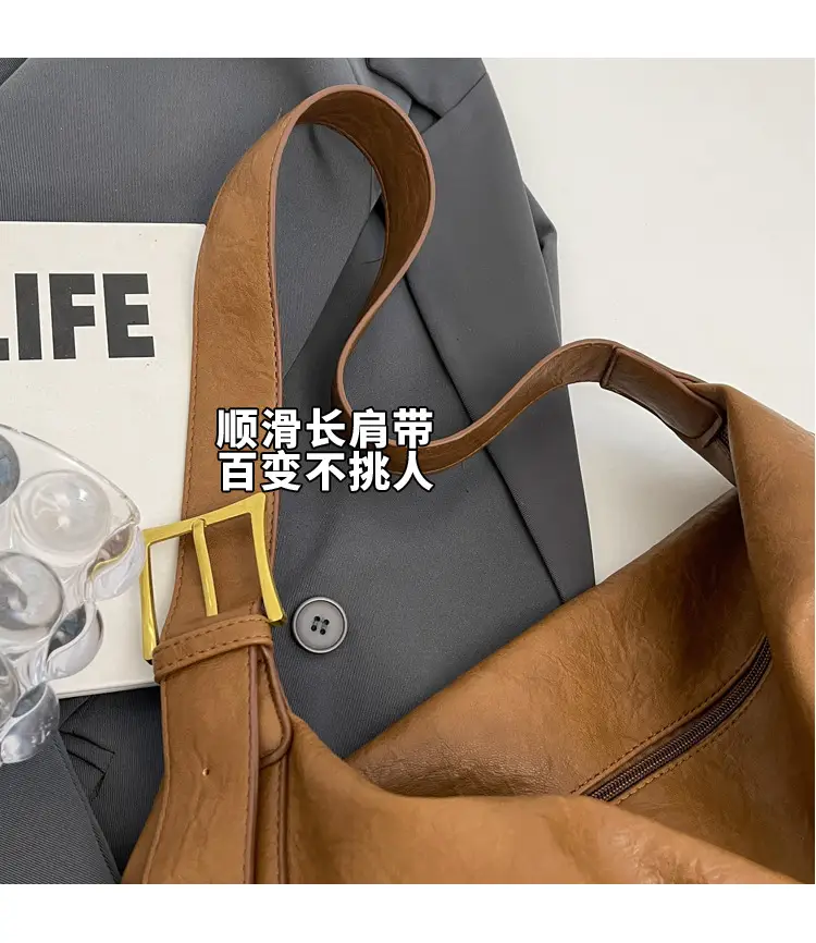 Women Large Capacity Brown Leather Shoulder Messenger Bag — feature 2