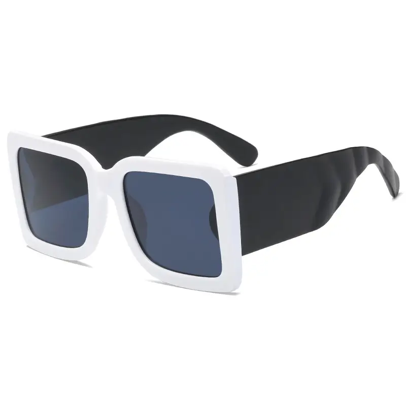 UV-Protective Large Frame Sunglasses for Women - Image 11