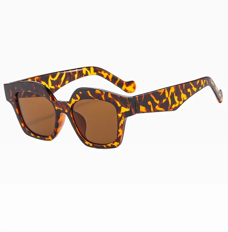 Square Sunglasses for Women Brown Leopard Print — feature 13