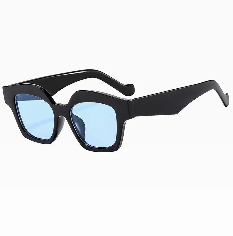 Square Sunglasses for Women Brown Leopard Print — feature 21