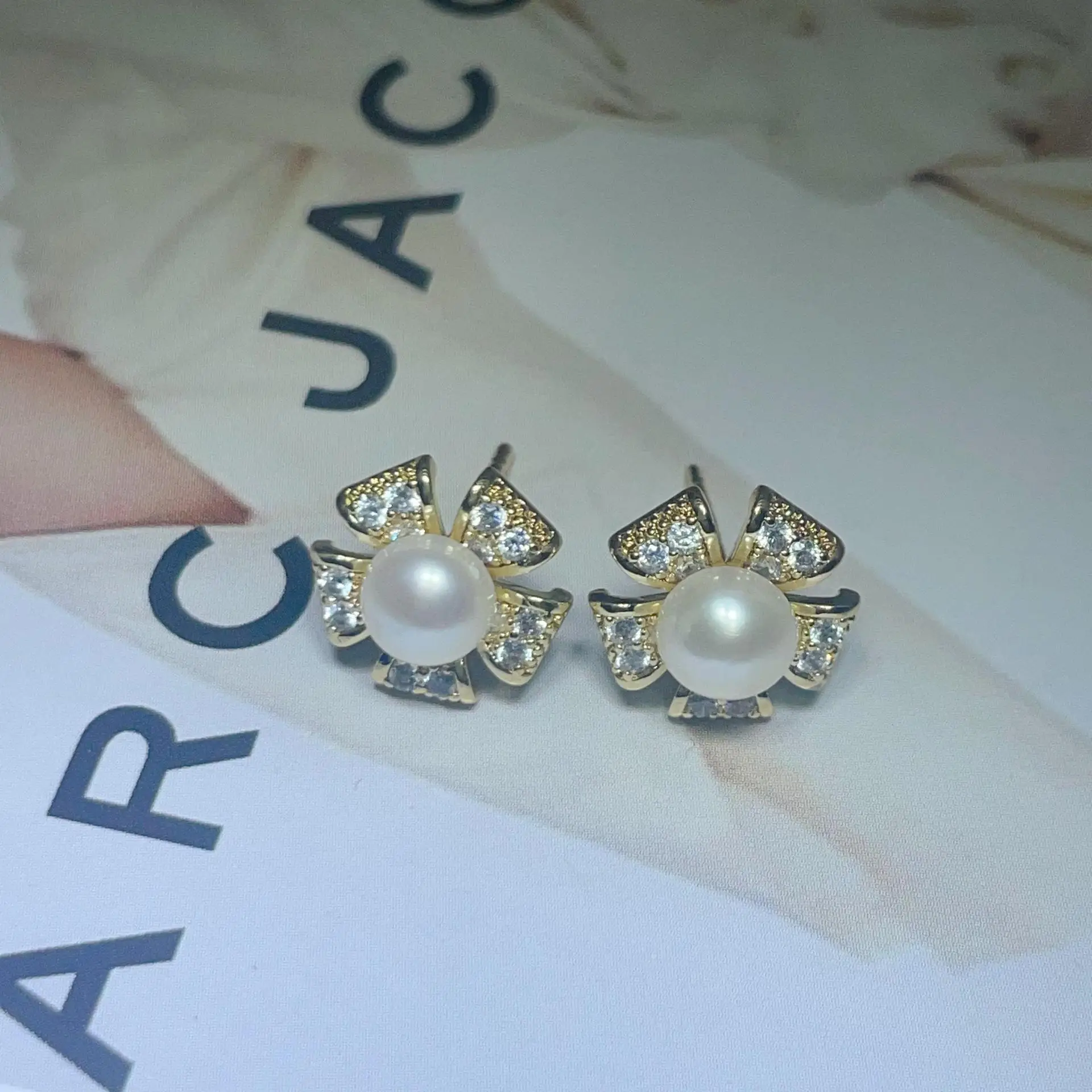 S925 Silver Pearl Flower Earrings 6-7mm Zircon — feature 10