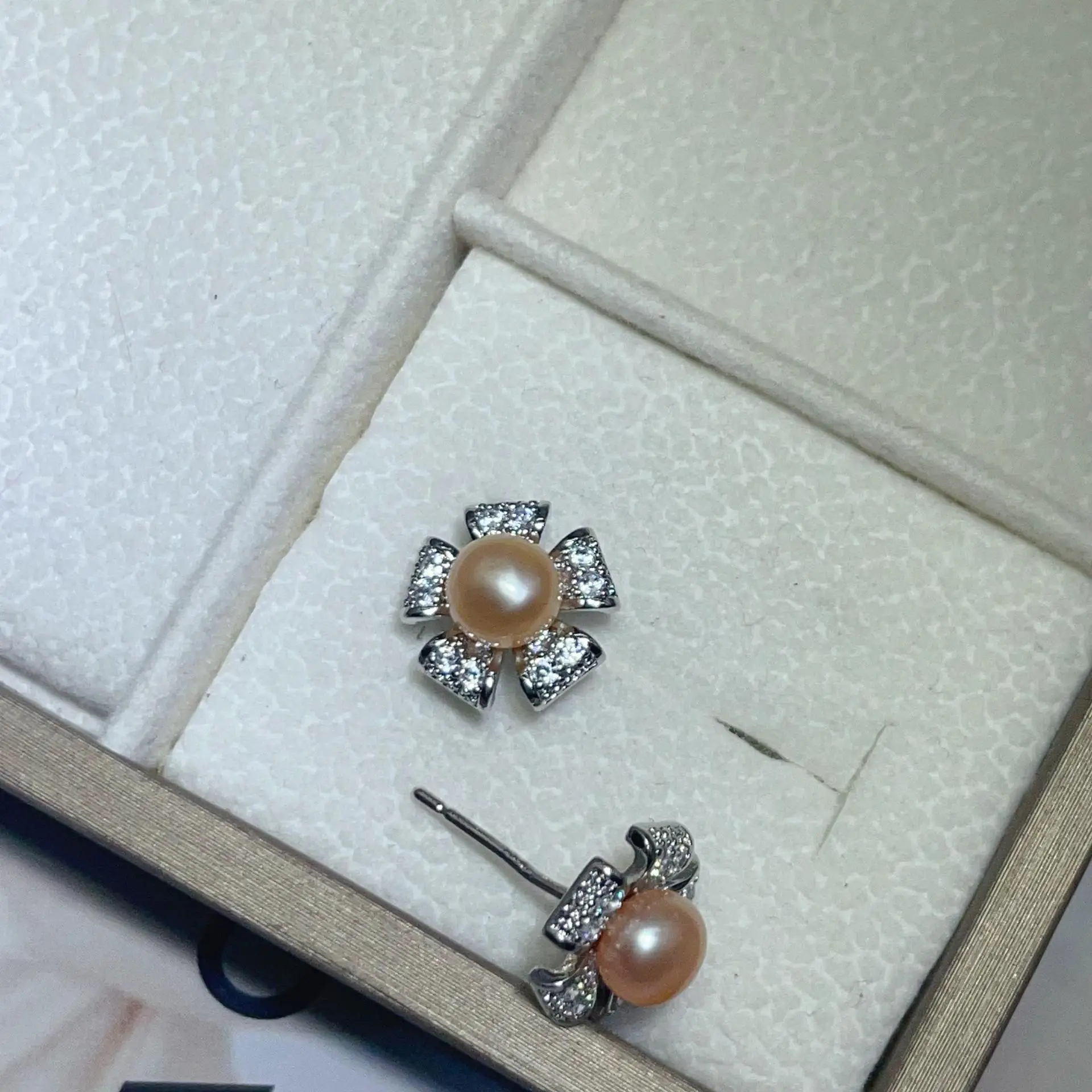 S925 Silver Pearl Flower Earrings 6-7mm Zircon — feature 8
