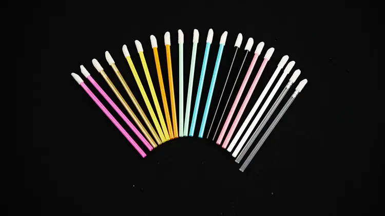 Disposable Hollow Lip Brush Single Stick Portable Lip Gloss Flocking Brush — feature 2
