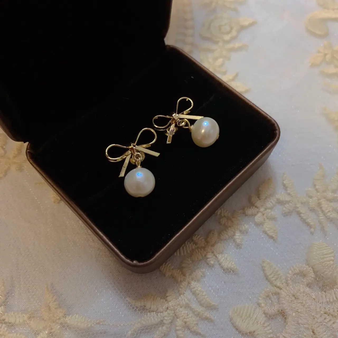 Vintage French Bow Pearl Earrings Gold