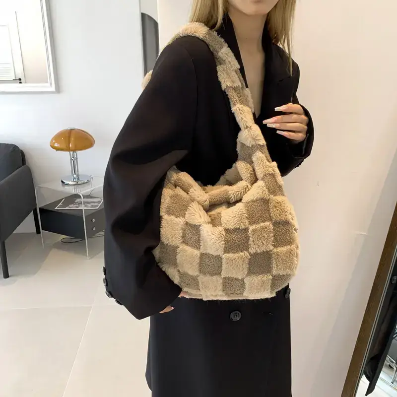 White Braided Shoulder Bag for Women - Image 8