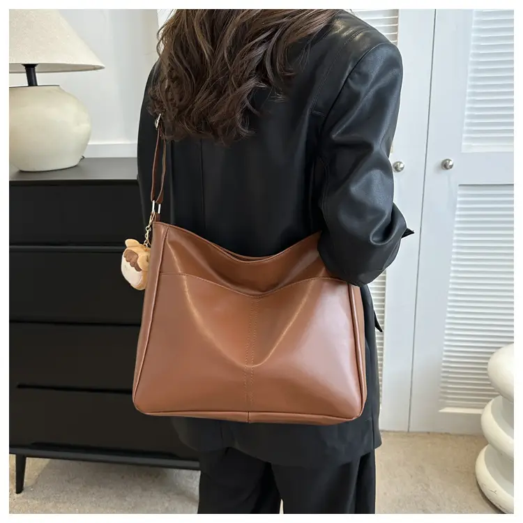 Korean Style Soft Leather Tote Bag Brown 2023 — feature 13
