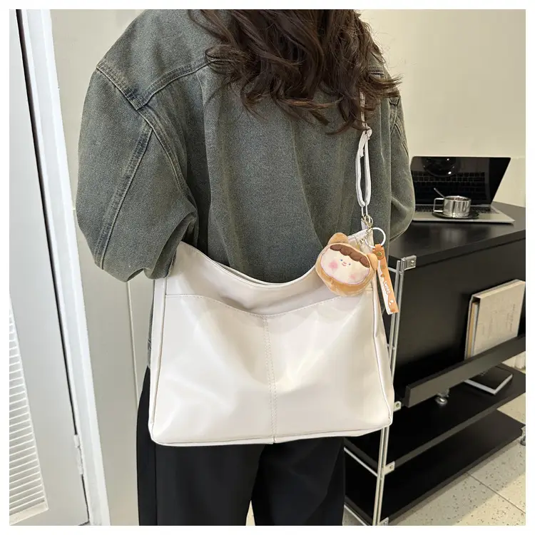 Korean Style Soft Leather Tote Bag Brown 2023 — feature 18