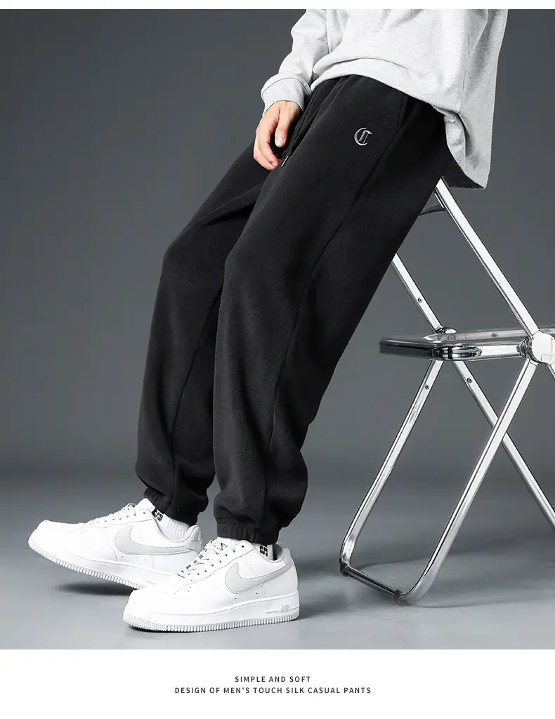 Men Black Fleece Lined Ankle Tied Sweatpants — feature 12