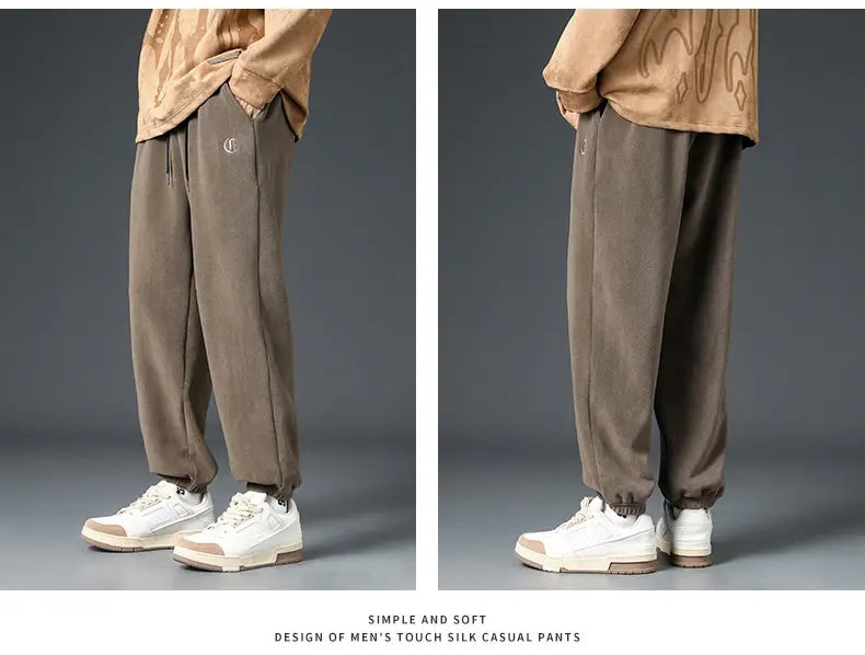 Men Black Fleece Lined Ankle Tied Sweatpants — feature 18