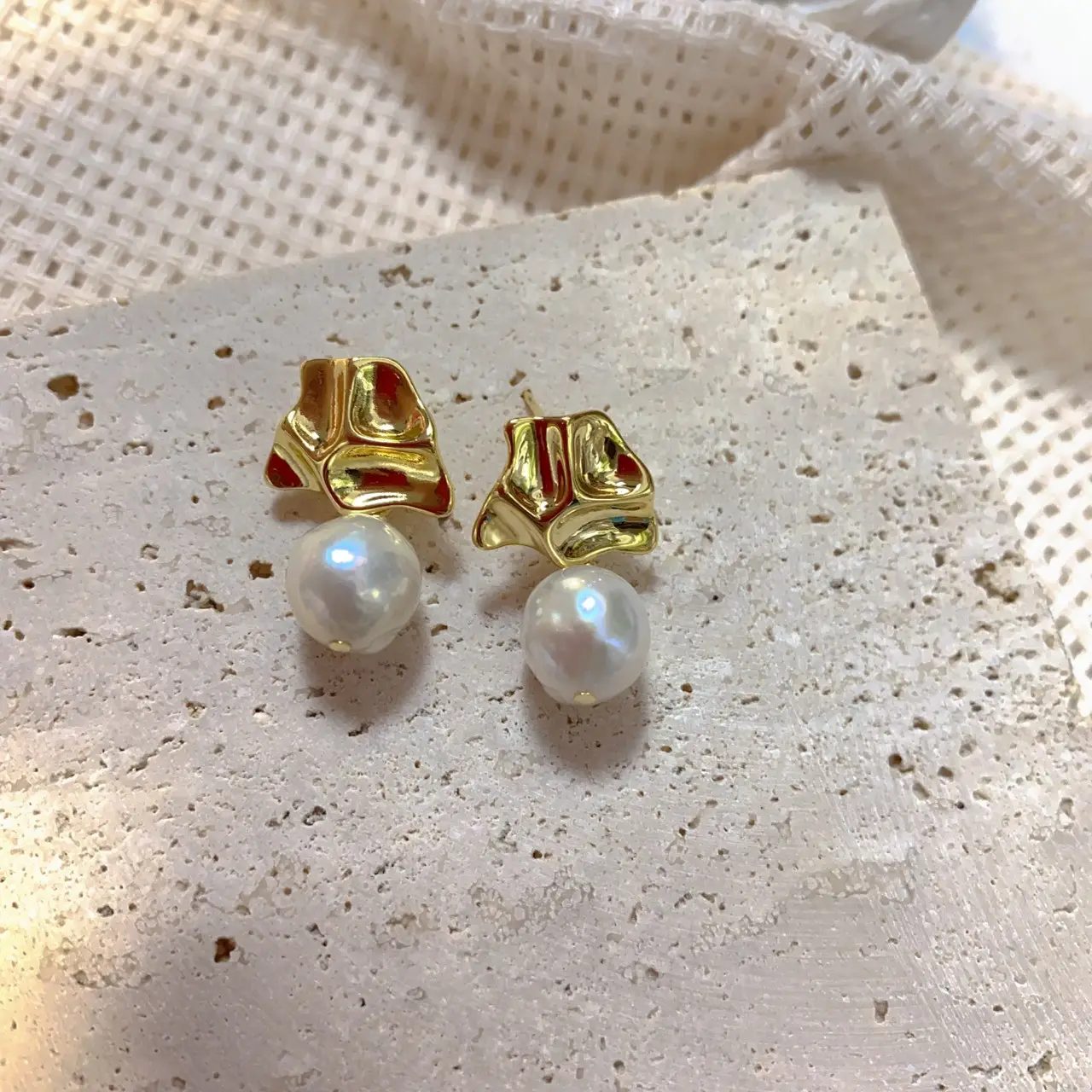 French Style Pearl Earrings with Red Stones - Image 3