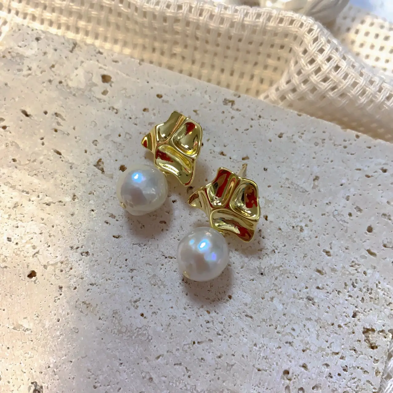 French Style Pearl Earrings with Red Stones - Image 4