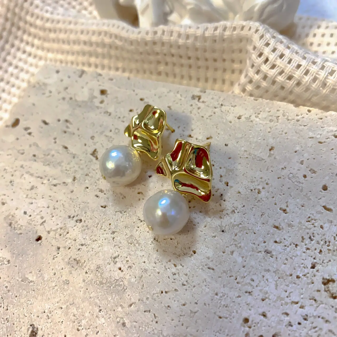 French Style Pearl Earrings with Red Stones - Image 5