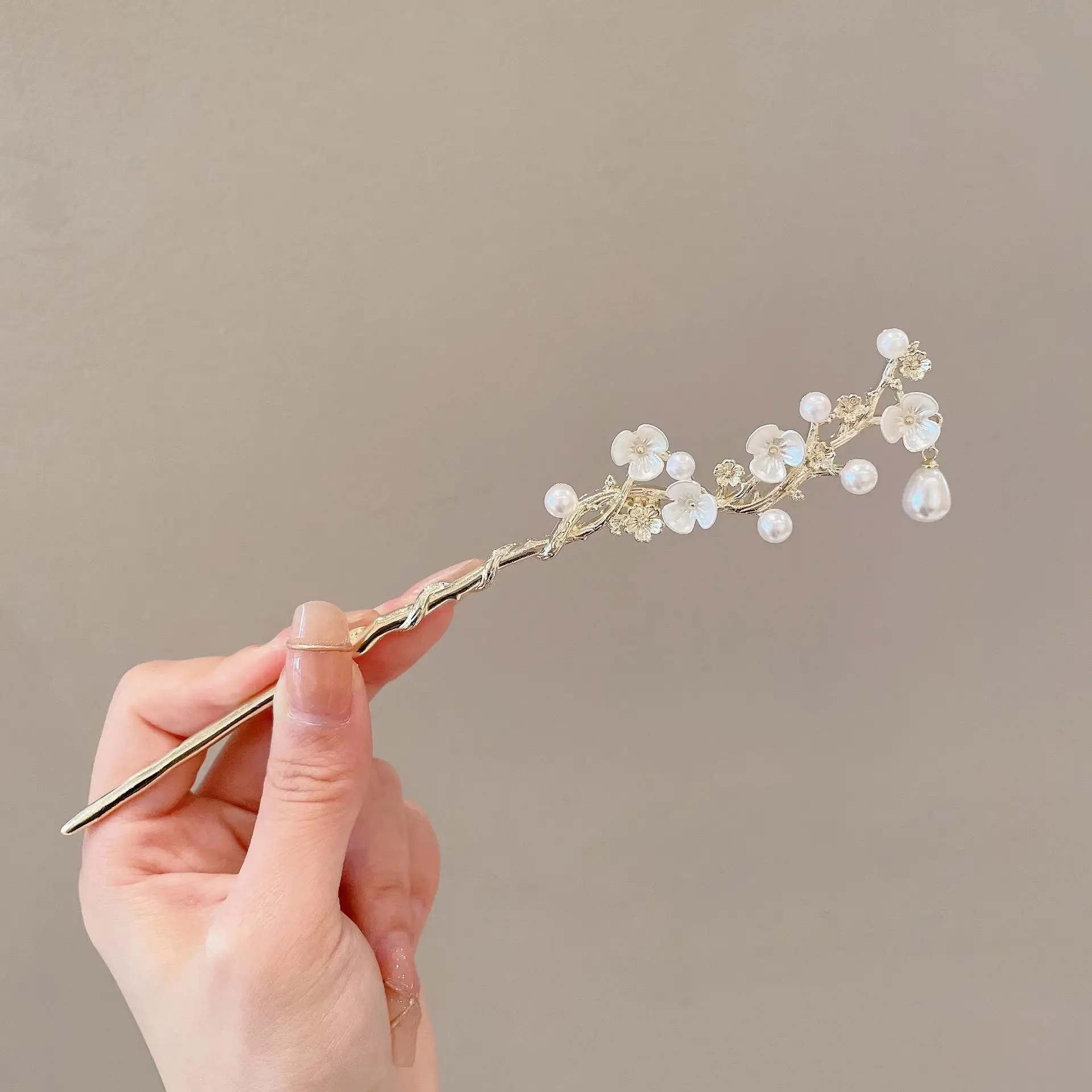 Ancient Flower Hairpin with Tassel & Chopsticks Set - Image 15