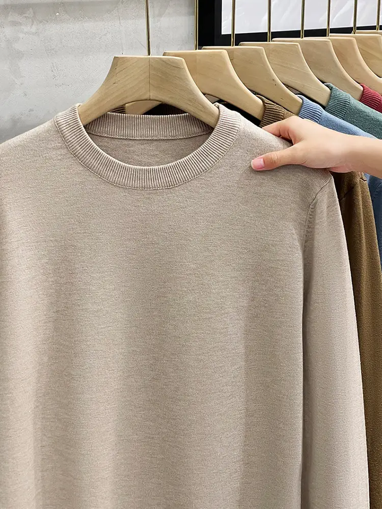 Men's White Round Neck Sweatshirt 2023 - Image 11