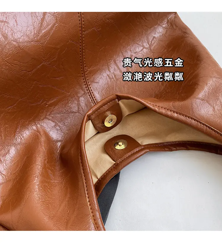Women's Large Capacity Leather Bucket Bag Tan 2023 — feature 3