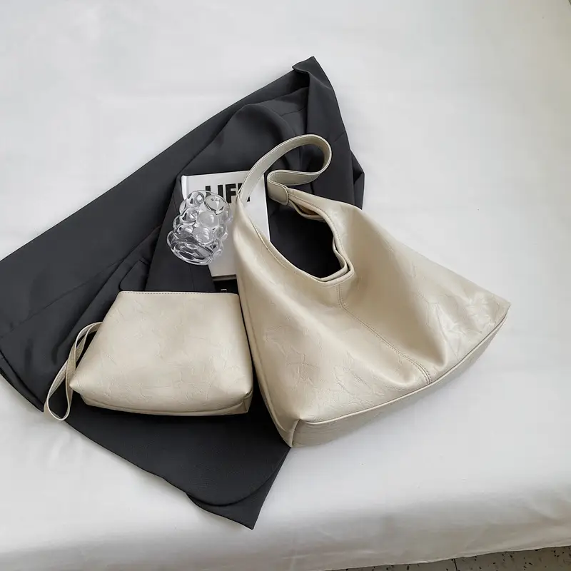 Women's Large Capacity Leather Bucket Bag Tan 2023 - Image 4