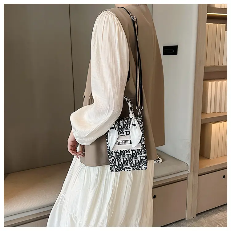 Women Cross-Border Fabric Shoulder Tote Bag 2025 Trendy Large Capacity — feature 58