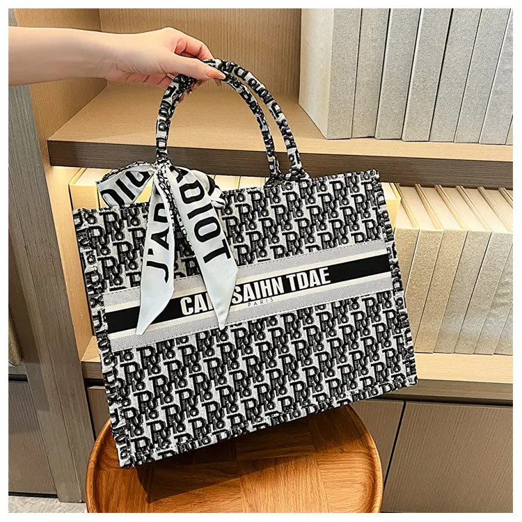 Women Cross-Border Fabric Shoulder Tote Bag 2025 Trendy Large Capacity — feature 62
