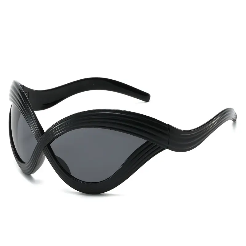 European Milan Fashion Runway Style Cat-Eye Sunglasses