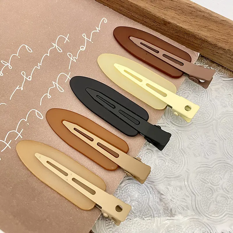 Vintage Melard Style Hair Clips for Women - Image 7