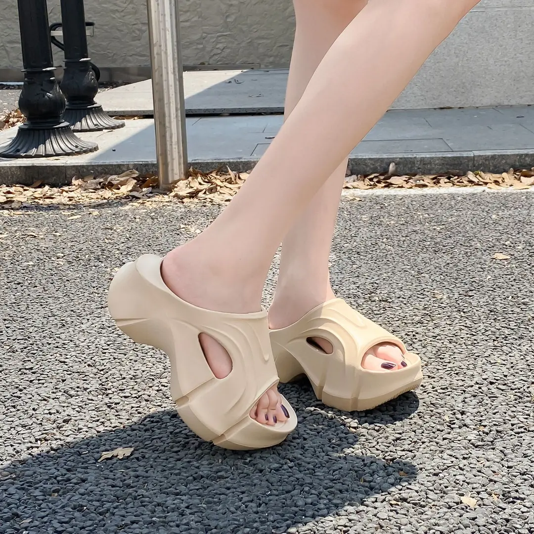 Thick-Soled Slippers for Women, Eva Soft-Soled Ins Trbottomy Slippers, Outdoor High-Heeled Shoes, Cross-Border Women's Shoes, Sandals and Slippers