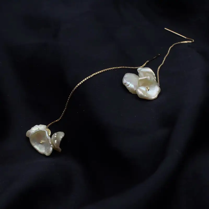 Luxury Petal Pearl Earrings 18k Gold 925 - Image 4