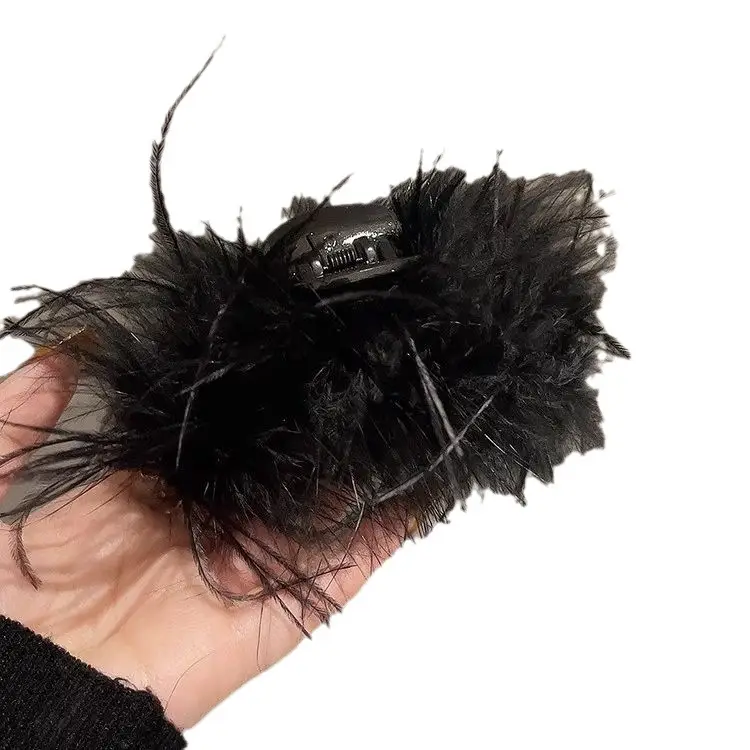 Pink Feather Hair Clip for Girls - 1 Pc - Image 8