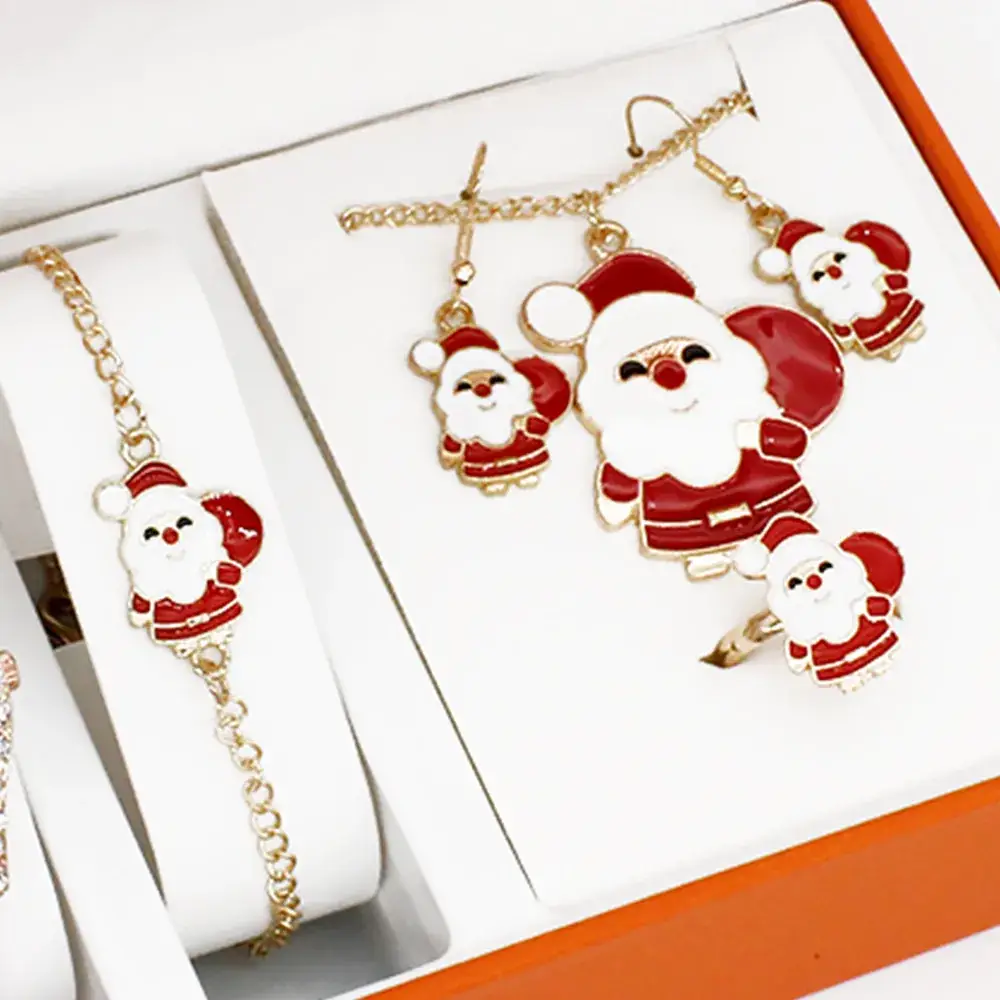 Christmas Gift Set for Women's Watch & Jewelry - Image 18