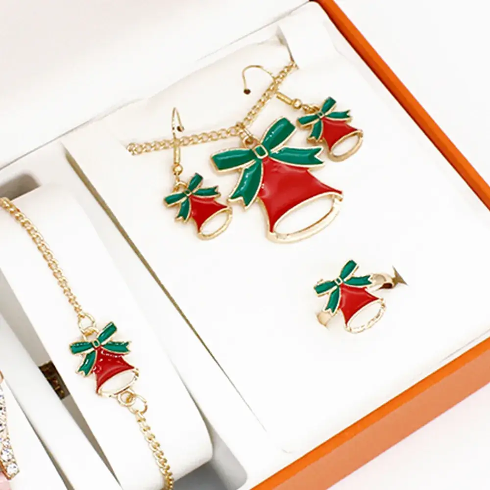 Christmas Gift Set for Women's Watch & Jewelry - Image 19