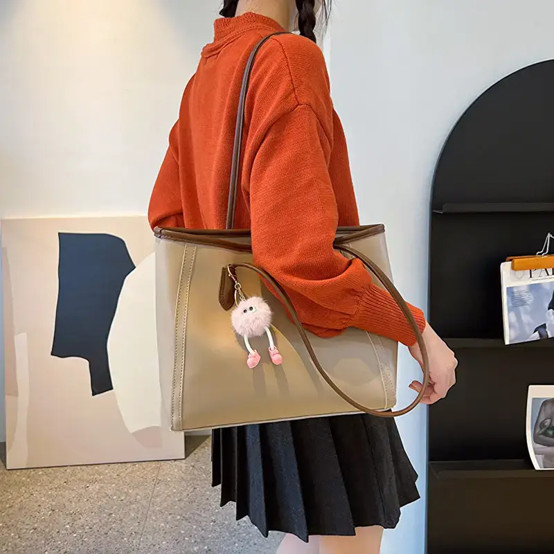 Retro Personalized Shoulder Bag Tan 2023 - Image 8