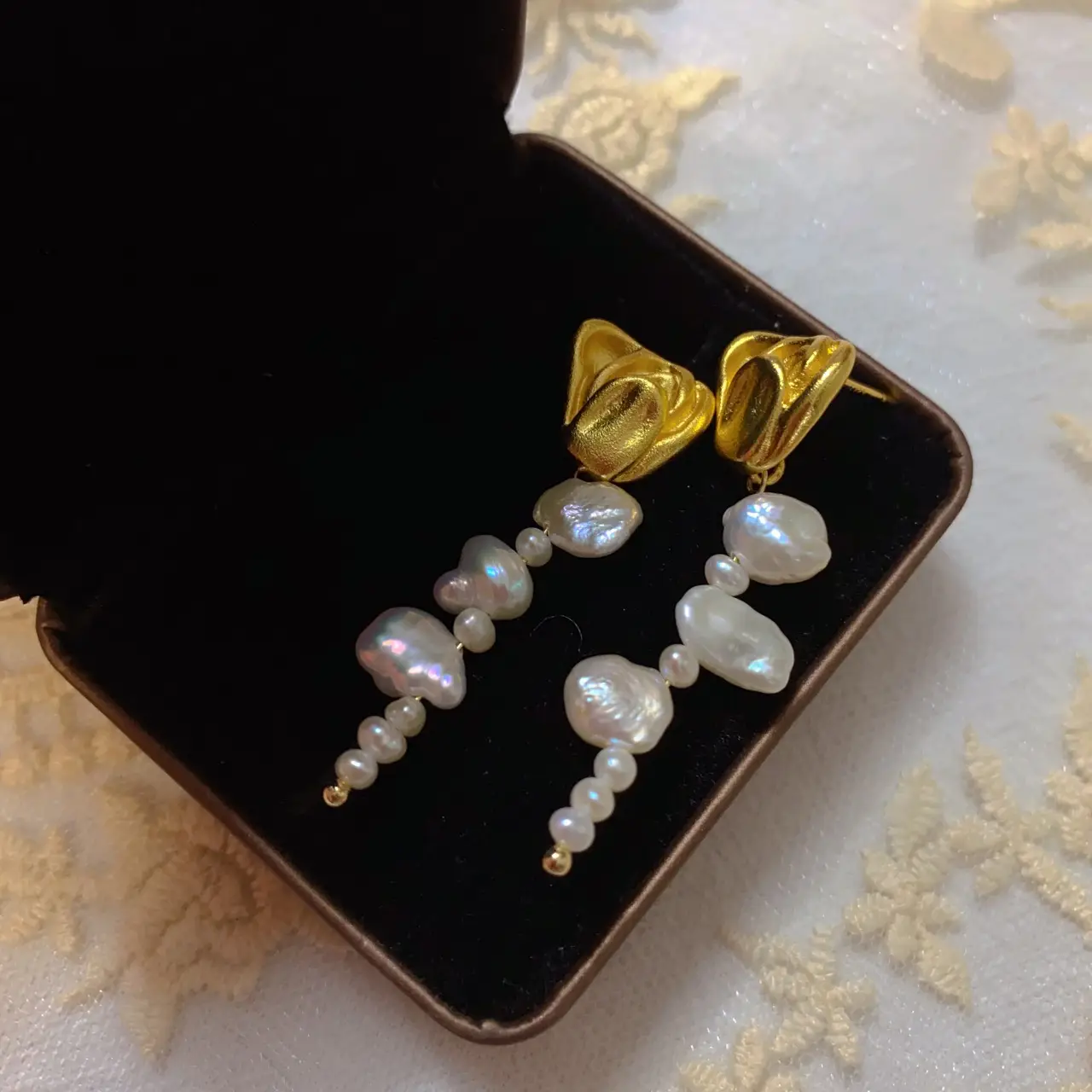 S925 Silver Pearl Bow Earrings for Women - Image 2