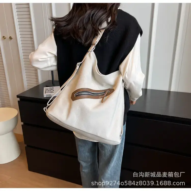 Women's Washable Denim Shoulder Bag Large Capacity Tan — feature 23