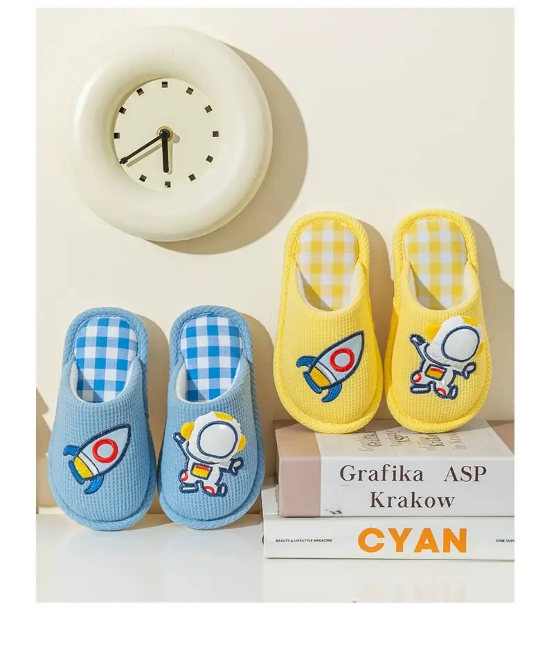 Xinwang cartoon linen slippers children's Four Seasons home wooden floor household mute cotton linen sweat-absorbent slippers with hair — feature 31
