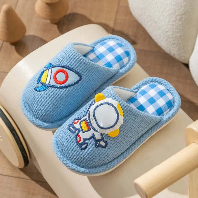 Xinwang cartoon linen slippers children's Four Seasons home wooden floor household mute cotton linen sweat-absorbent slippers with hair