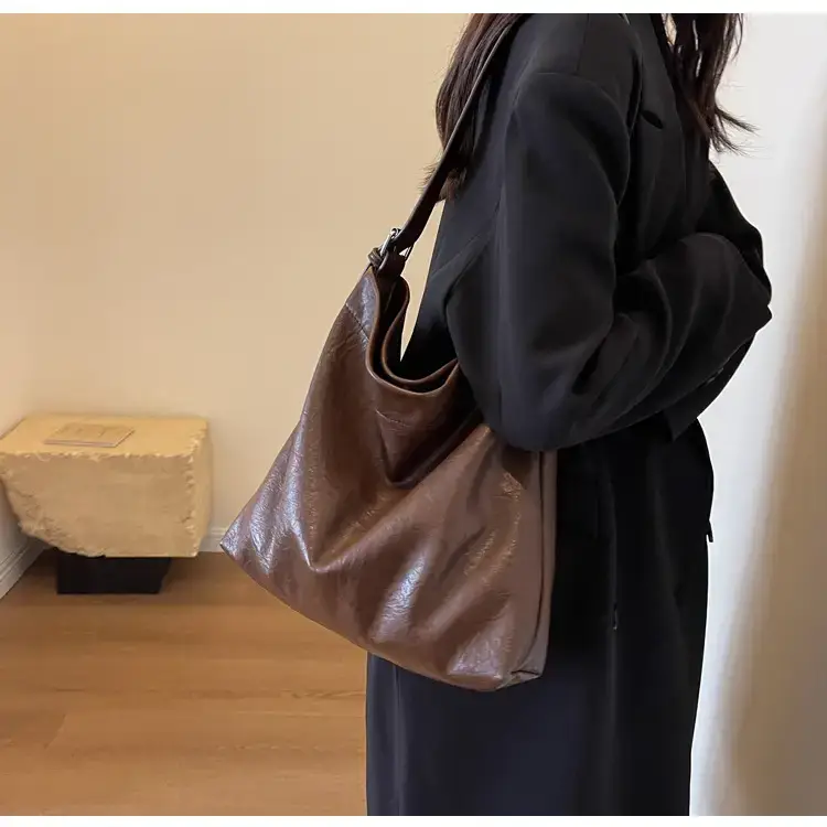Retro Brown Leather Tote Bag for Women — feature 16