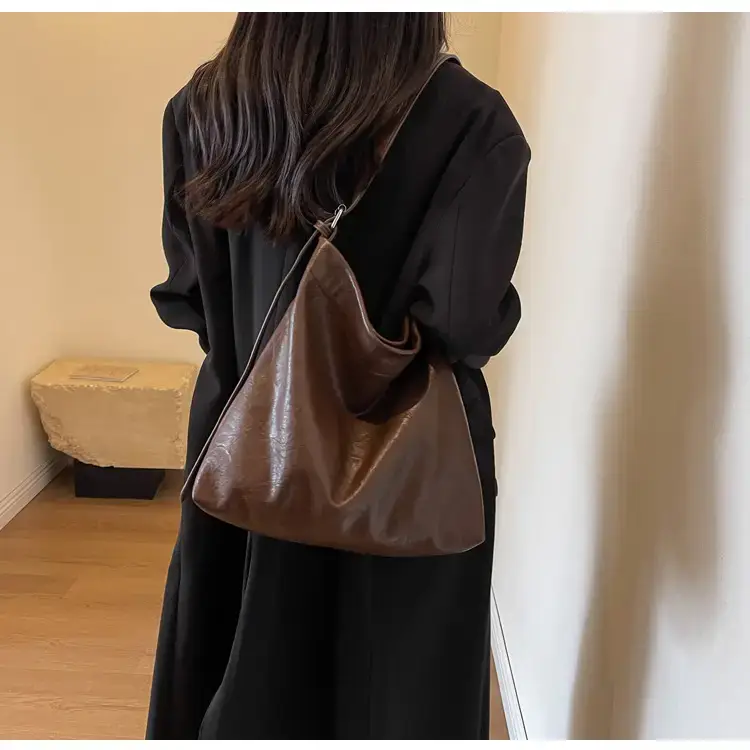 Retro Brown Leather Tote Bag for Women — feature 19