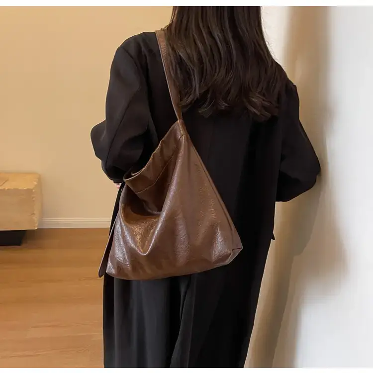 Retro Brown Leather Tote Bag for Women — feature 28