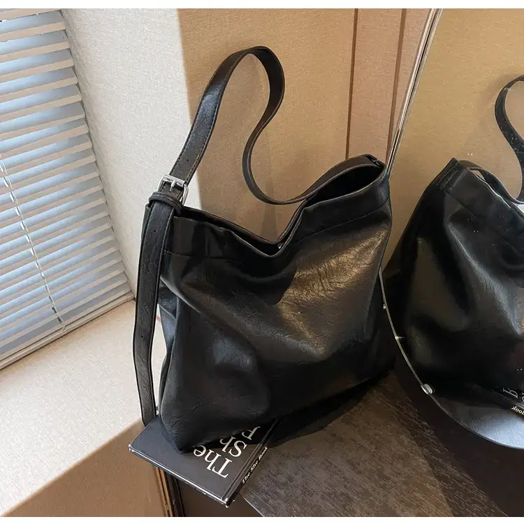 Retro Brown Leather Tote Bag for Women — feature 35
