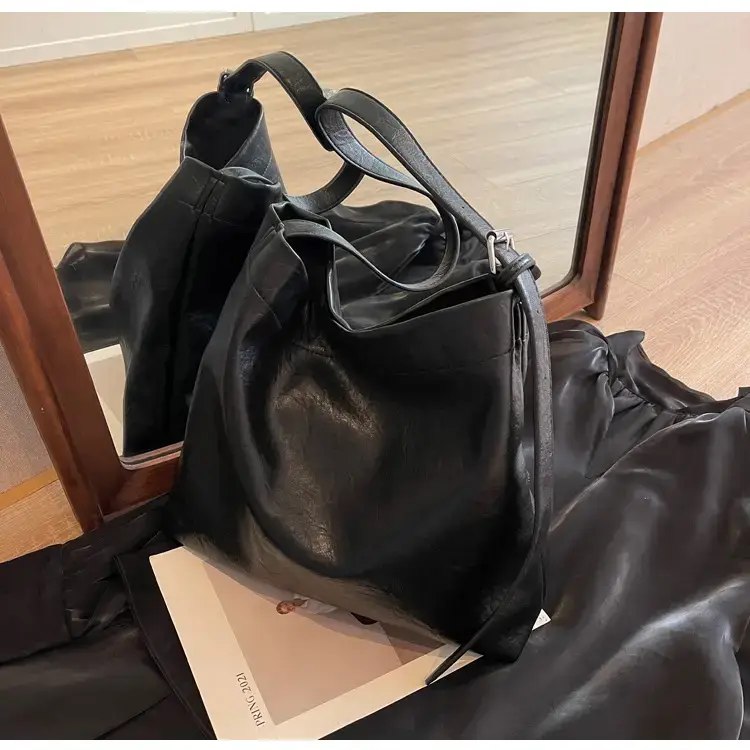 Retro Brown Leather Tote Bag for Women — feature 38