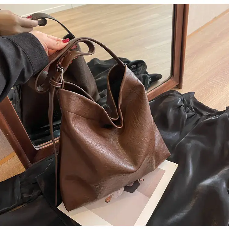 Retro Brown Leather Tote Bag for Women — feature 39