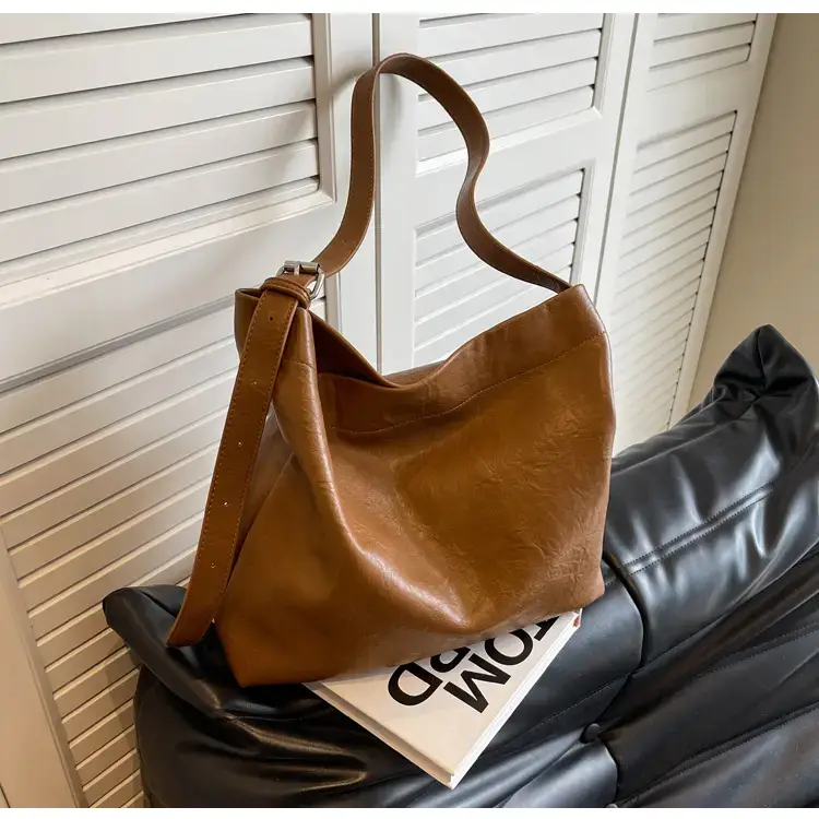 Retro Brown Leather Tote Bag for Women — feature 40