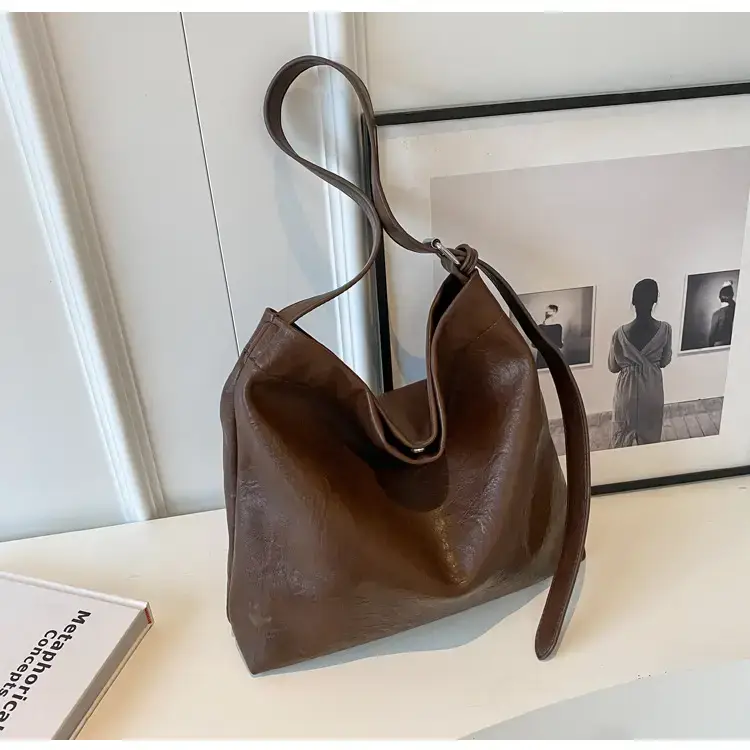 Retro Brown Leather Tote Bag for Women — feature 47