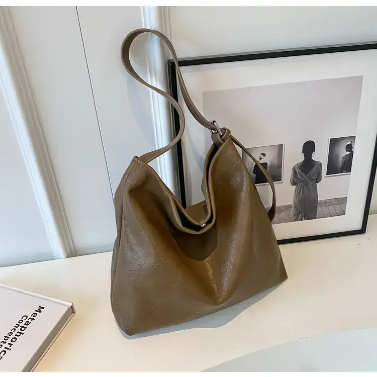 Retro Brown Leather Tote Bag for Women — feature 49
