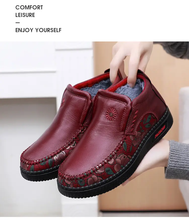 Winter old Beijing cloth shoes women's cotton-padded shoes middle-aged and elderly fleece-lined thick warm mom shoes soft bottom non-slip snow boots — feature 24