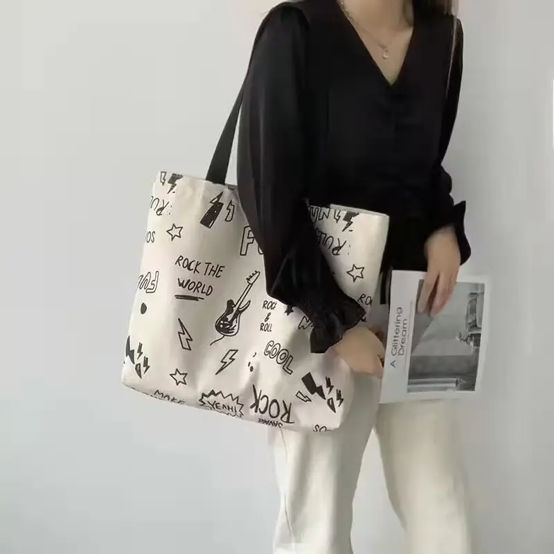 Black Printed Shoulder Bag Large Capacity Travel Tote - Image 2