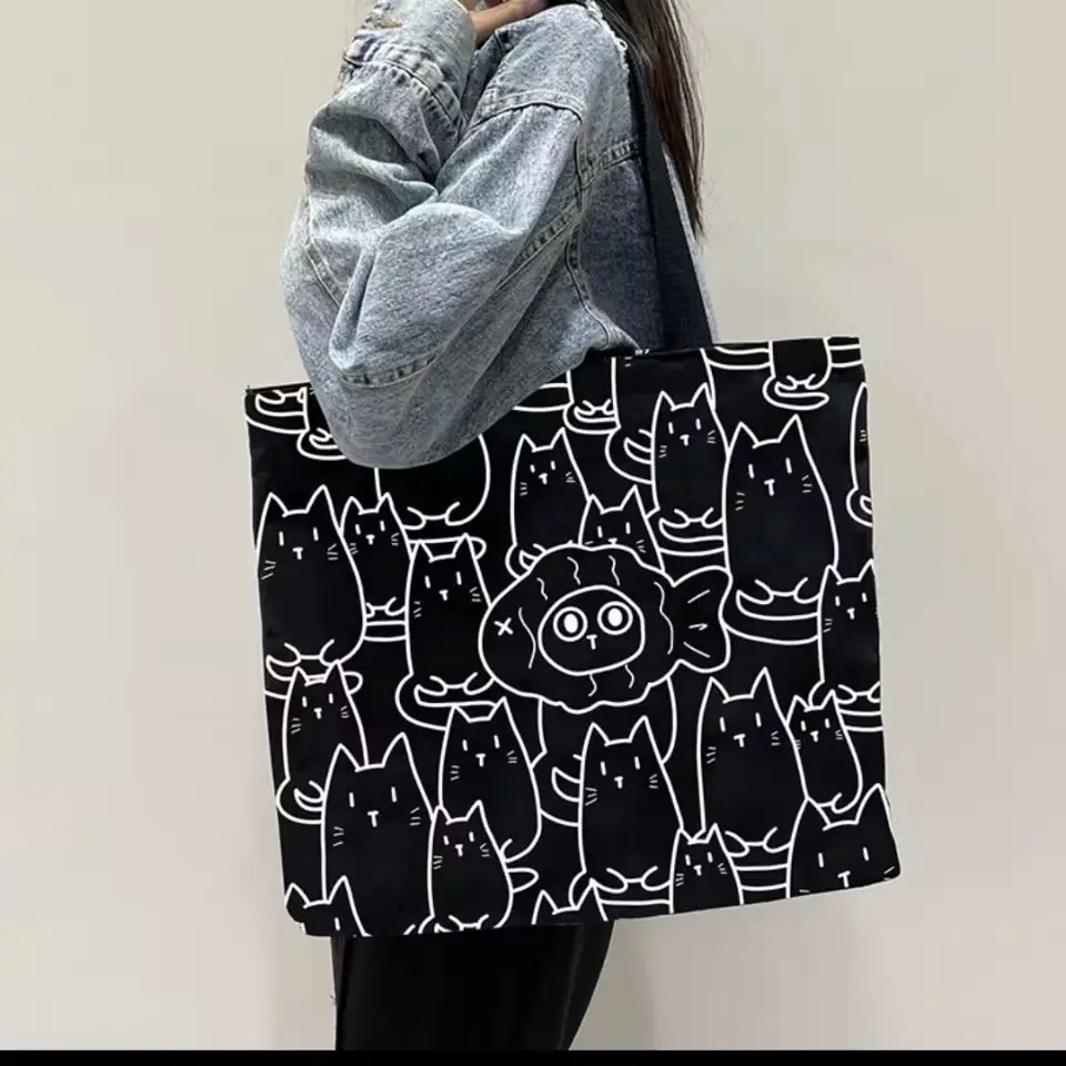 Black Printed Shoulder Bag Large Capacity Travel Tote - Image 4