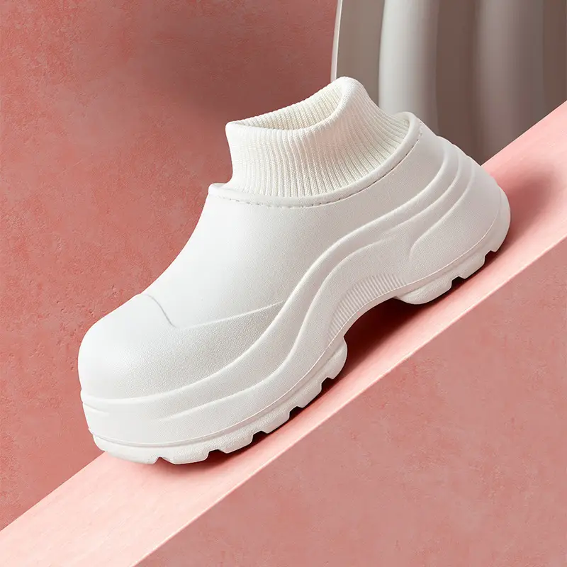 Waterproof Thick-Soled Cotton Slippers for Women, Winter Outdoor Wear, 2026 New Model, Closed Heel, Indoor Home Maternity Fleece-Lined Warm Cotton Shoes