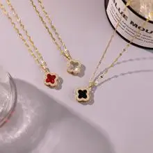 Freshwater Pearl Bracelet for Women with Rabbit Diamond Pendant — feature 9