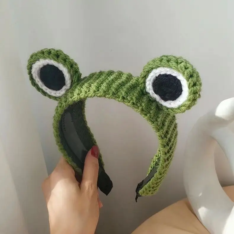 Cute Wool Frog Headband with Big Eyes for Girls - Image 4