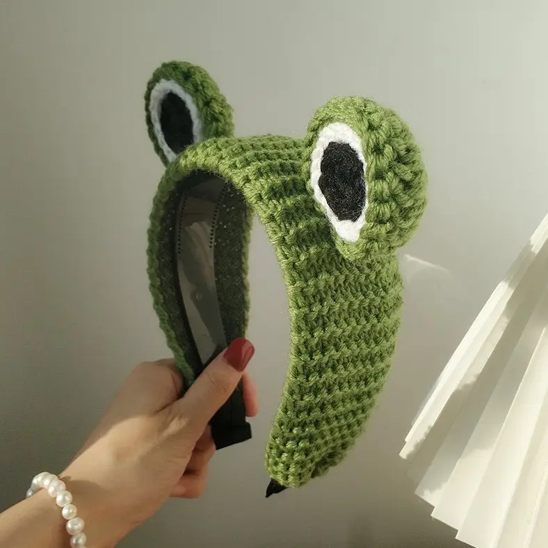 Cute Wool Frog Headband with Big Eyes for Girls - Image 6
